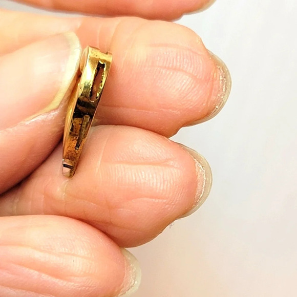 10k yellow gold pave set  diamond heart pendant charm - Picture 3 of 9